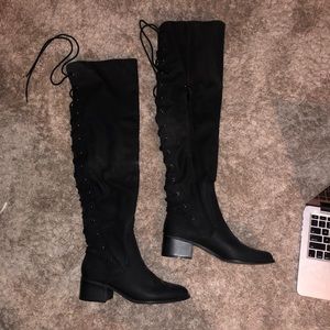 Thigh high lace up boots | Laura’s Boutique